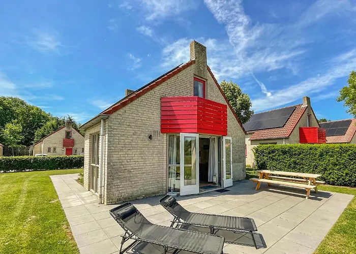 3 Bedroom Amazing In Semesterbostad *